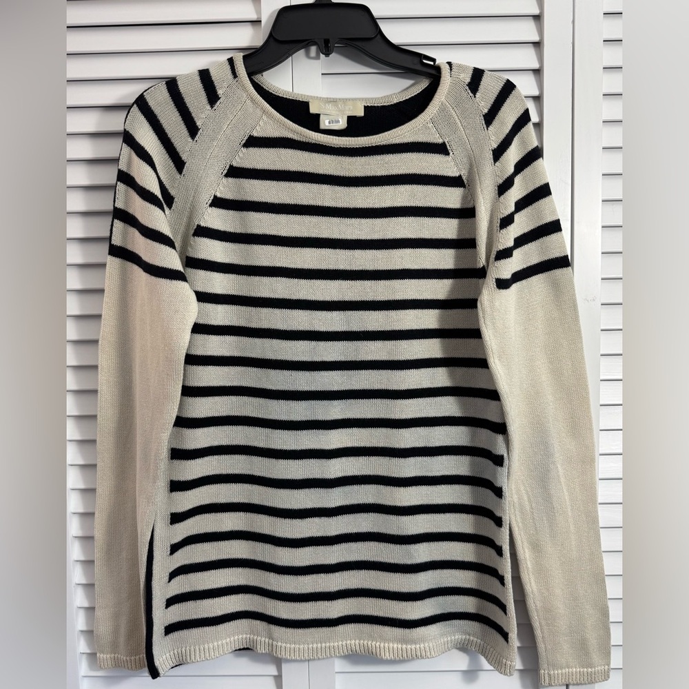 Max Mara Womens sweater long sleeve beige and black stripe